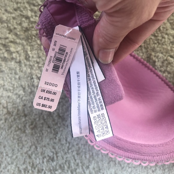 Victoria’s Secret Bra - Picture 4 of 9